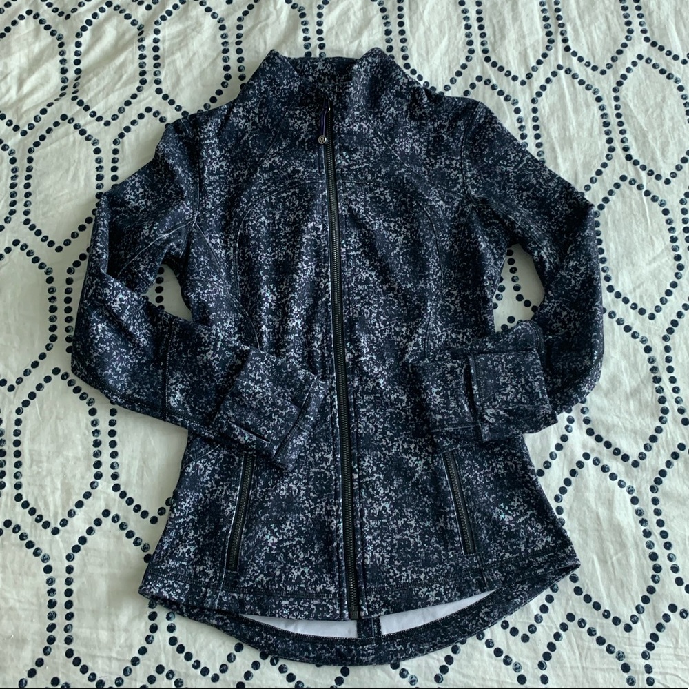 Lululemon zip up jacket- Sz 4